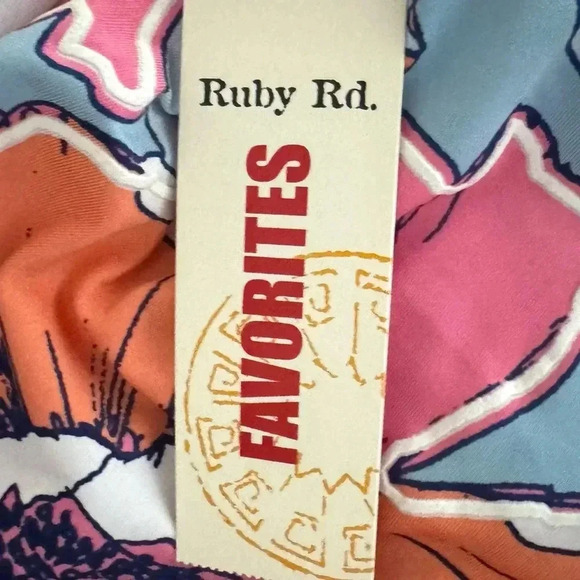 RUBY RD Pink Tropical Floral Blouse 3/4 Flutter Sleeve Size Small Top New - Picture 7 of 13